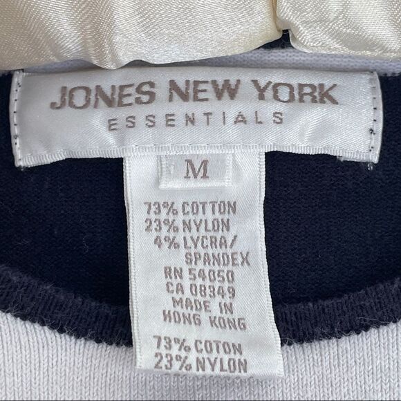 Jones New York Women’s Striped Crew Neck Sweater Size Medium - Picture 7 of 9